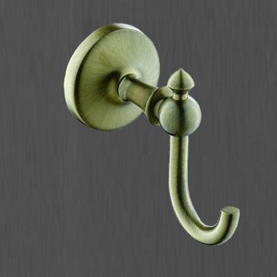 Крючок Art&Max Antic AM-2686BQ бронза